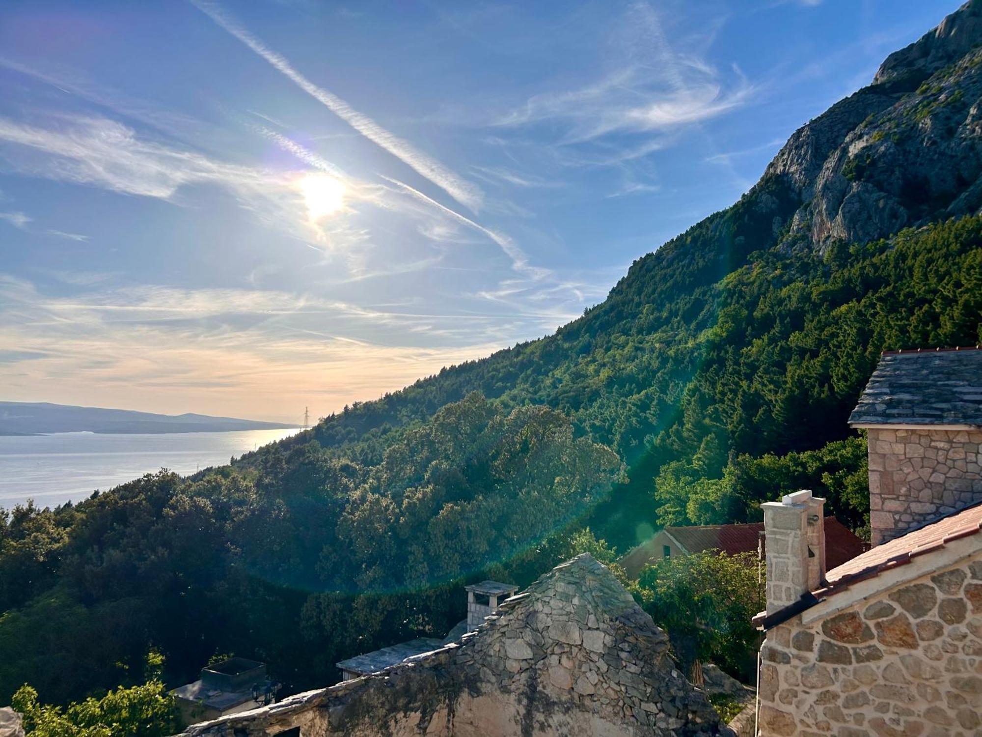 Villa Kristina - Ferienhaus Baška Voda - Topići, Private Outdoor Swimmingpool, WiFi Exterior foto